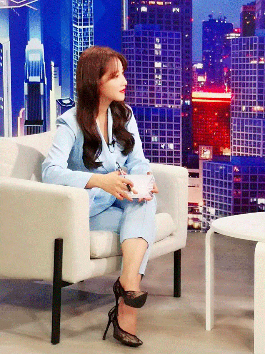 [賽思達(dá)烤箱]CCTV采訪——塑企業(yè)形象，創(chuàng)優(yōu)質(zhì)名牌